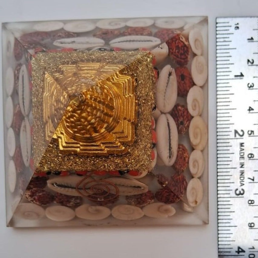 Crystal Wealth Gomati Chakra Shree Yantra Pyramid