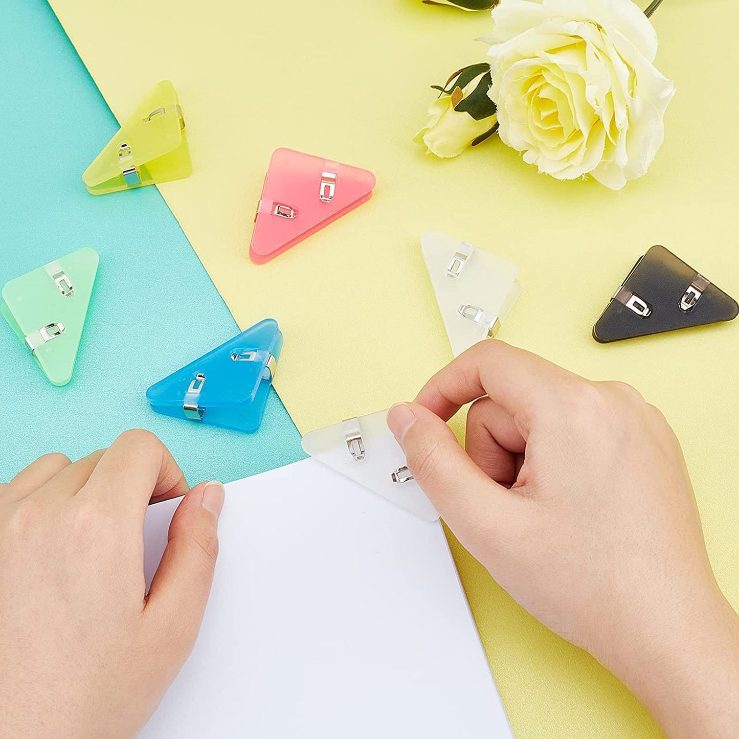 Triangle Paper Clip (Pack Of 4)