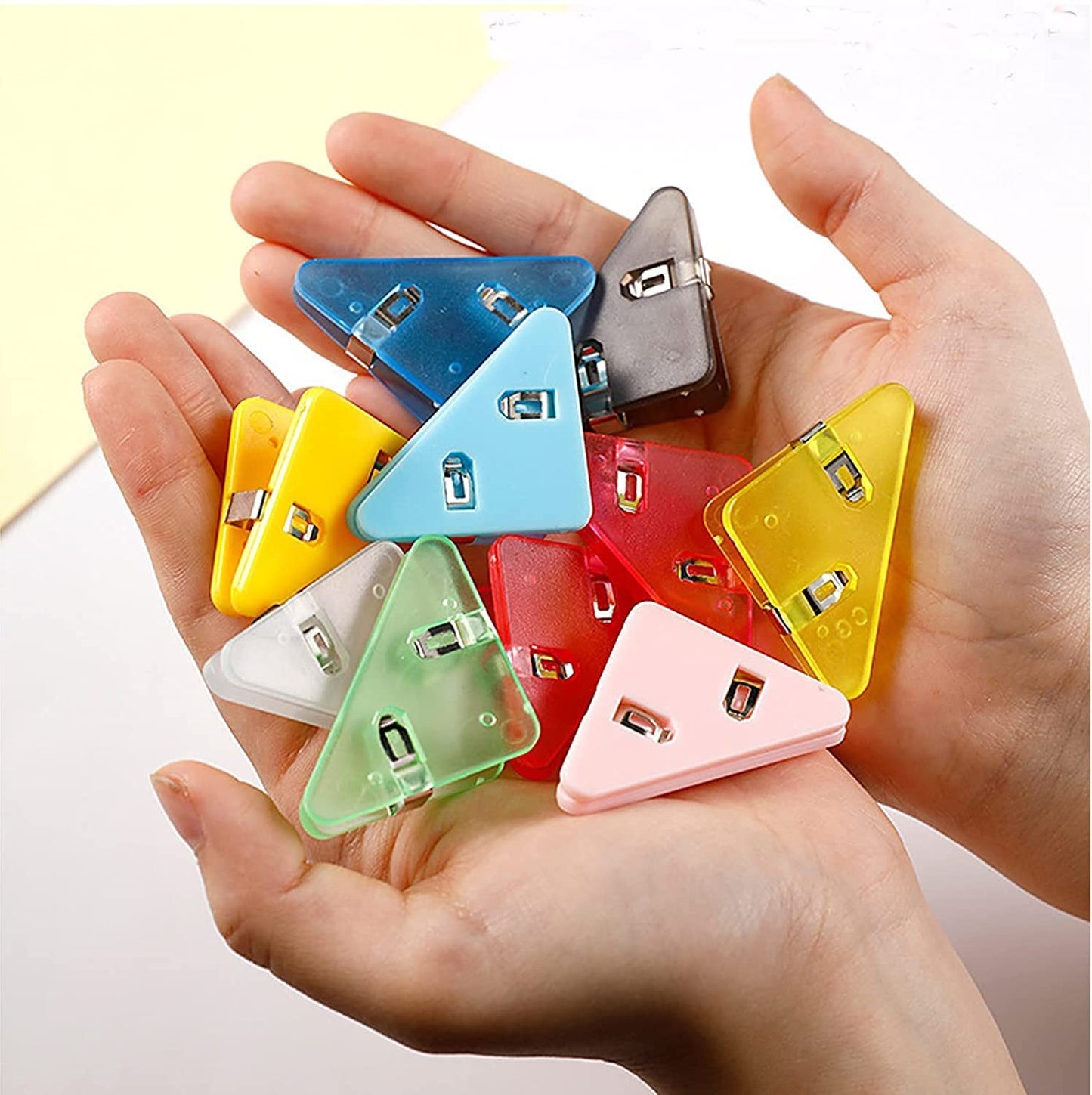 Triangle Paper Clip (Pack Of 4)